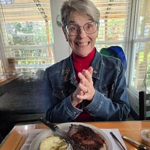 Meet your Posher, Jeannie